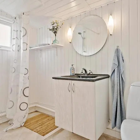 1 Bedroom Stunning In * Jægerspris