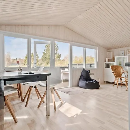 1 Bedroom Stunning In Jægerspris