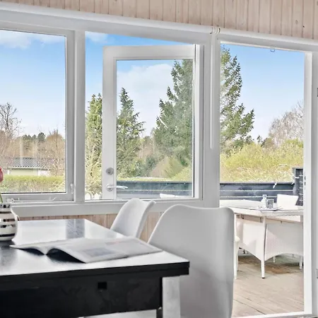 1 Bedroom Stunning In